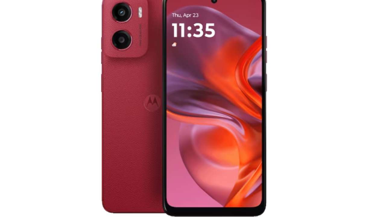 Motorola G06 Price and Features 2025 | India vs Nepal Price Comparison